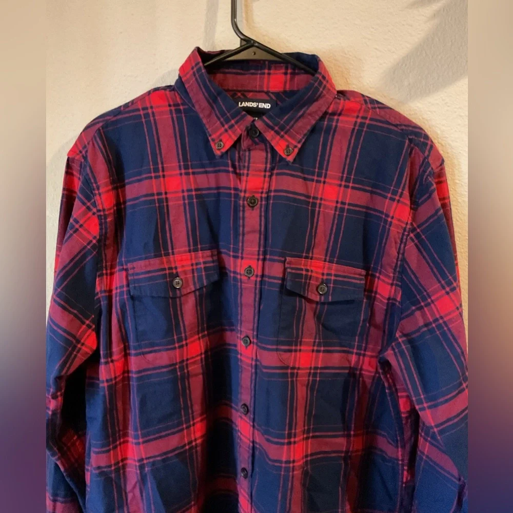 Lands' End Men's Casual Plaid Shirt - Navy and Crimson - Picture 5 of 9